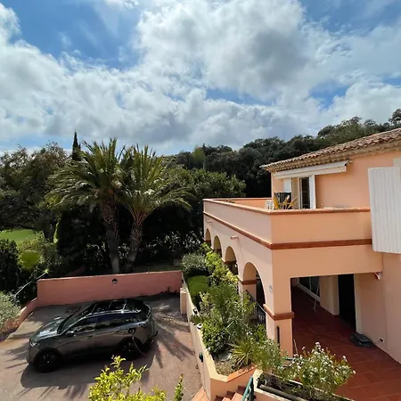 49 Hameau Des Greens